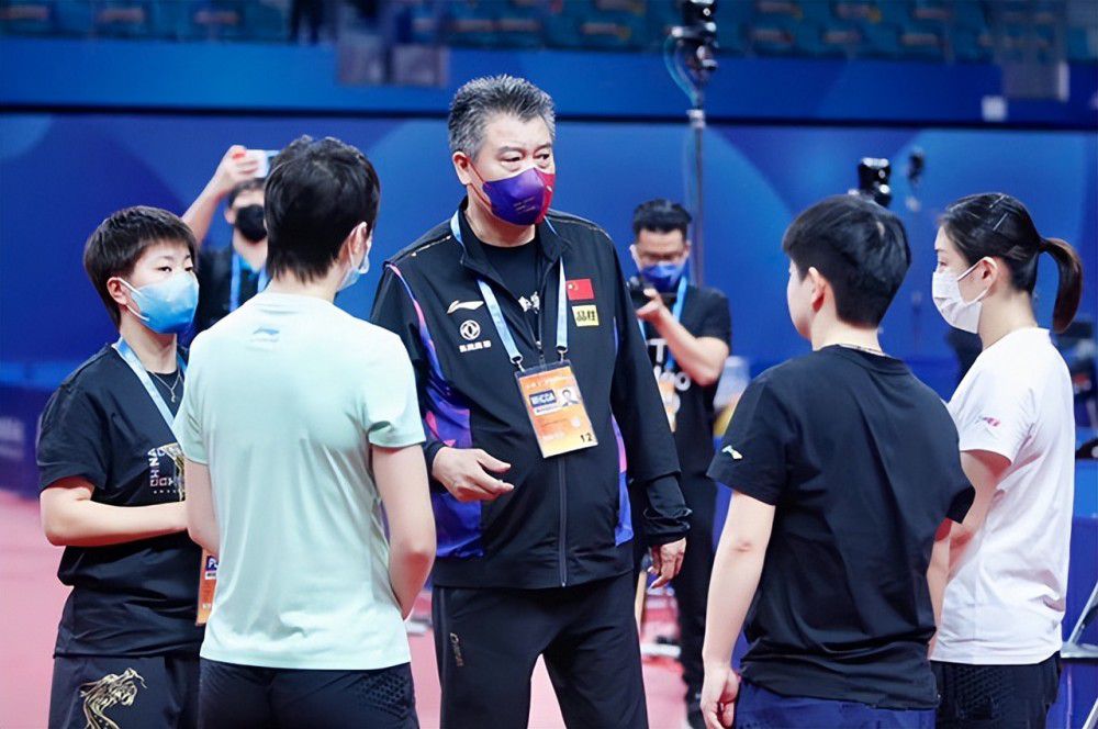 上述张、陈等闻名导演拍摄的获奖力作，全都有芦苇介入过首要编剧工作，他的尽力也为这些影片取得市场成功与艺术承认作出了不成轻忽的进献。